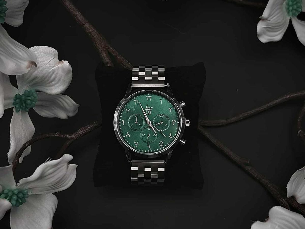 🕰️ Pourquoi offrir une montre arabe est un cadeau plein de sens ?